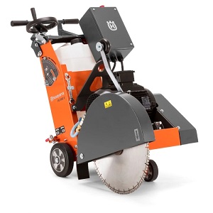Circular saw cutting wood